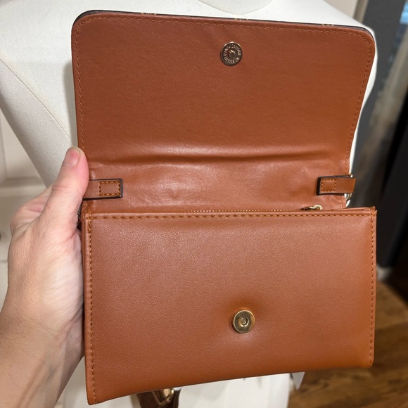 ++FREE with $175 purchase++
 Valentino Orlandi Brown Crossbody Bag - Picture 7 of 16